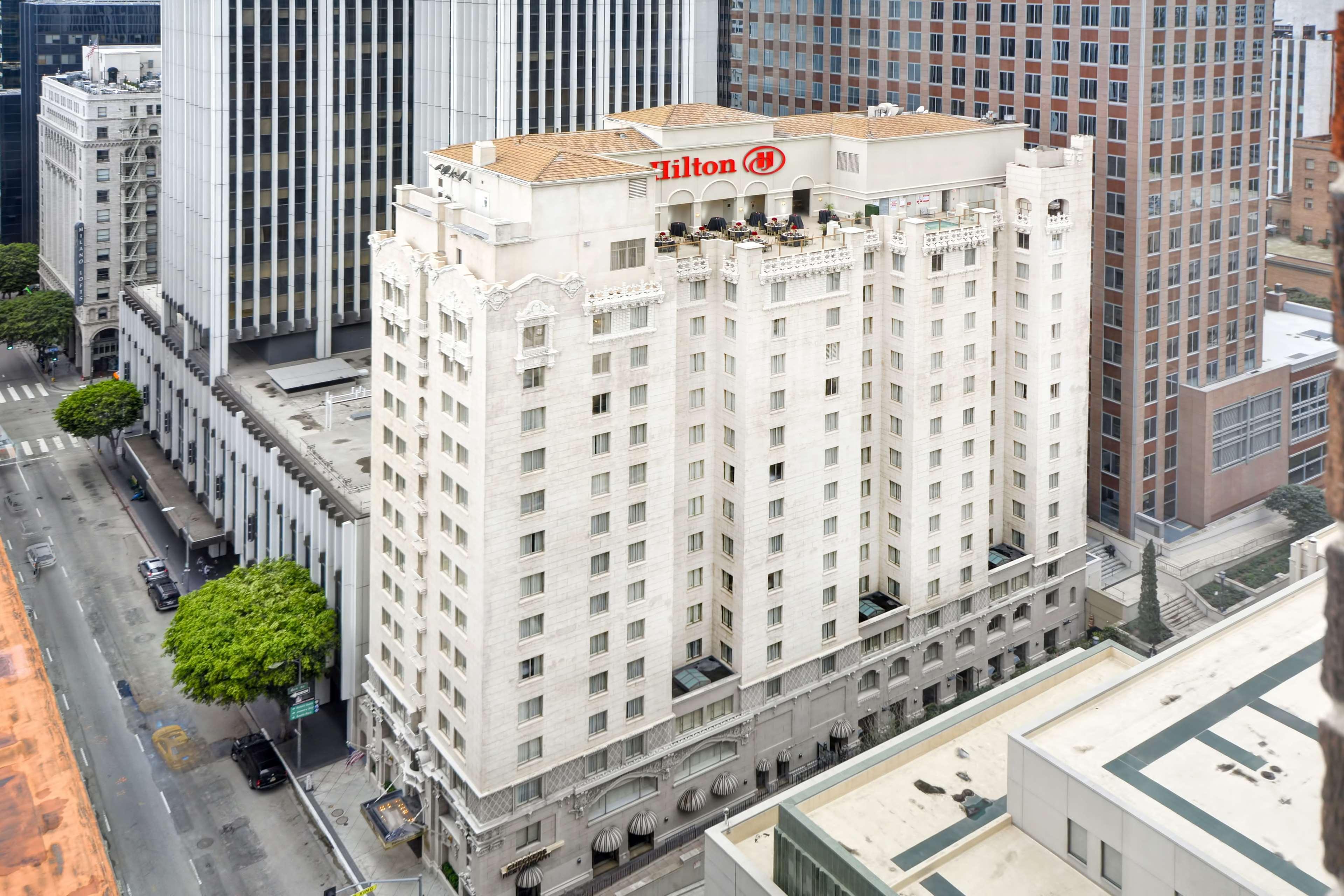 Hilton Checkers Los Angeles Exterior photo